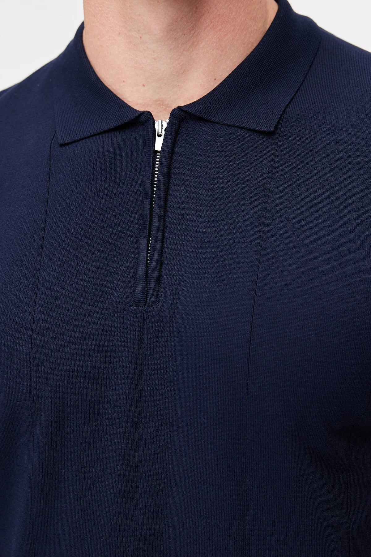 Men's Zip-Up Collar Striped Detail Knit T-Shirt