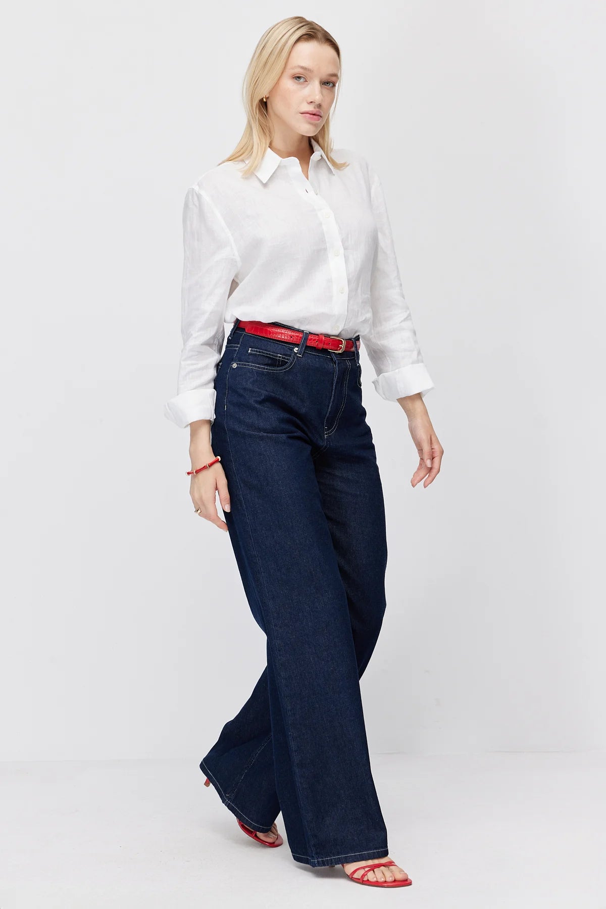 Women's Wide Leg Jeans