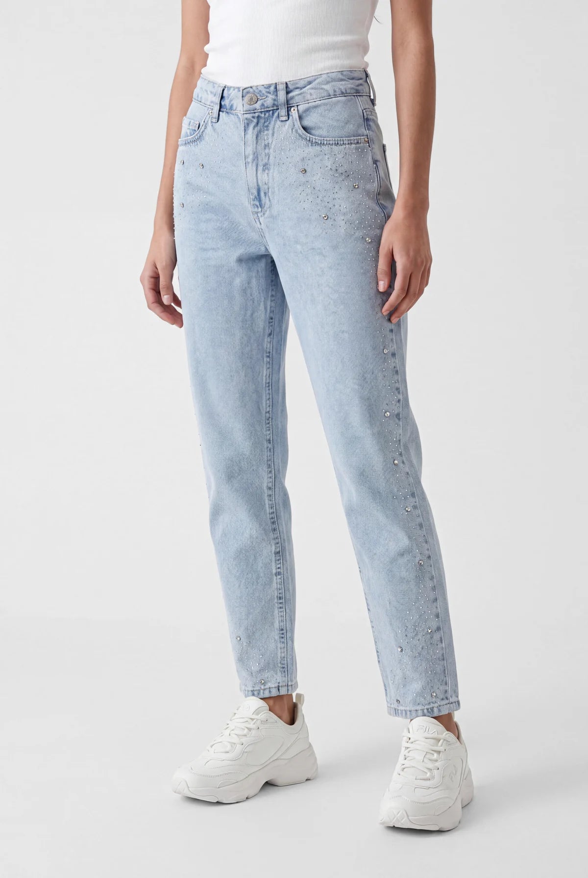Women's High-Waisted Jeans