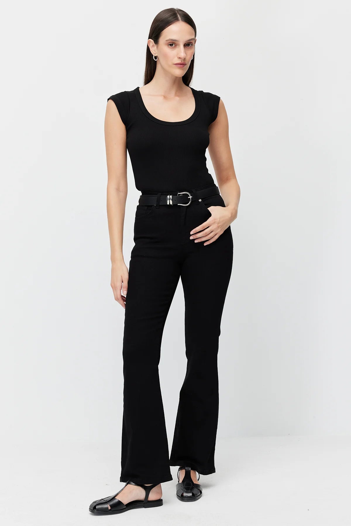 Women's High-Waisted Jeans