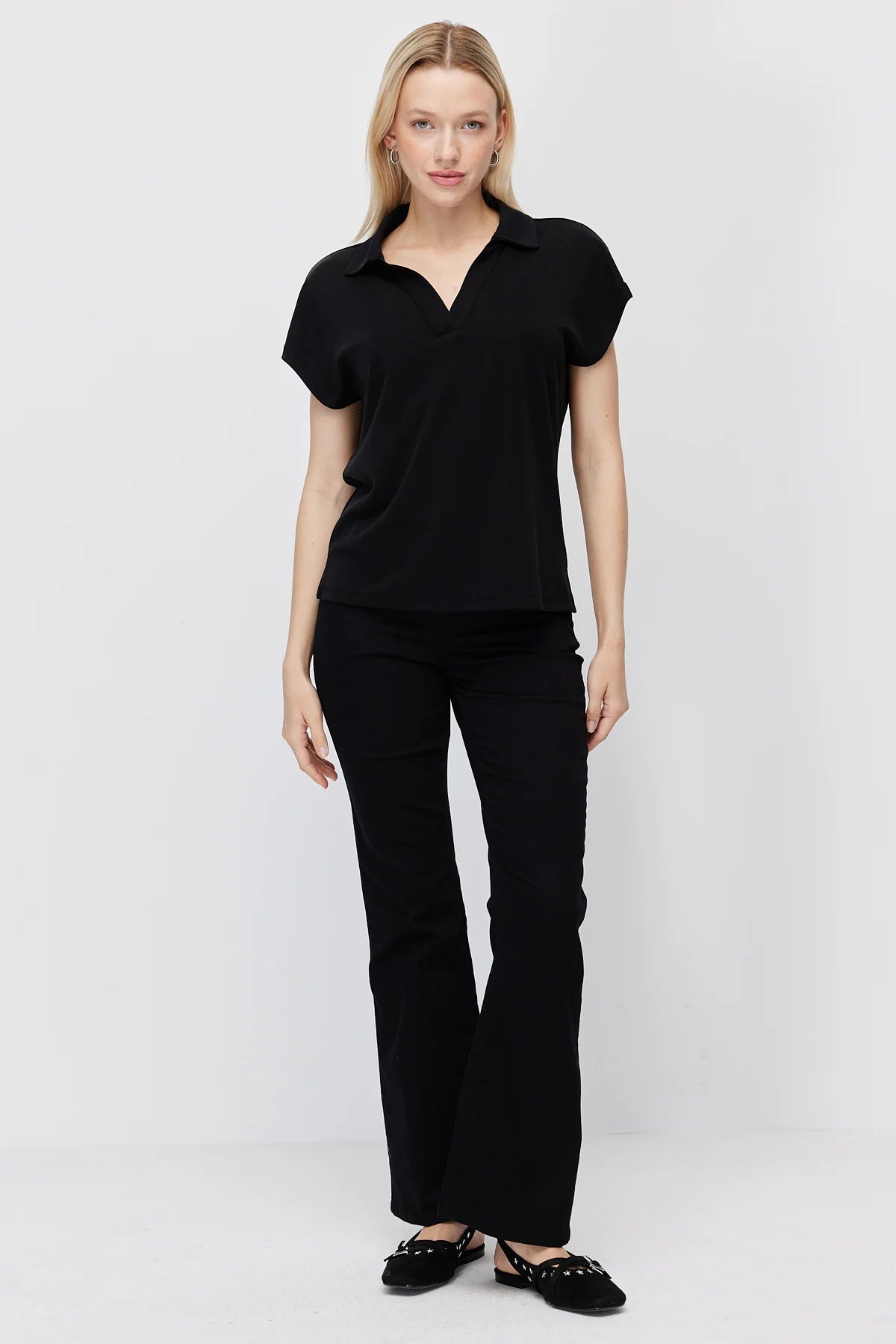 Women's High-Waisted Flare Jeans