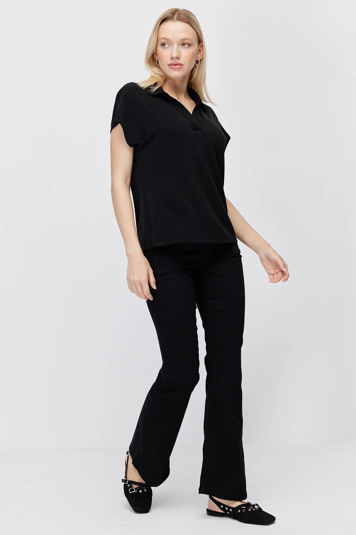 Women's High-Waisted Flare Jeans