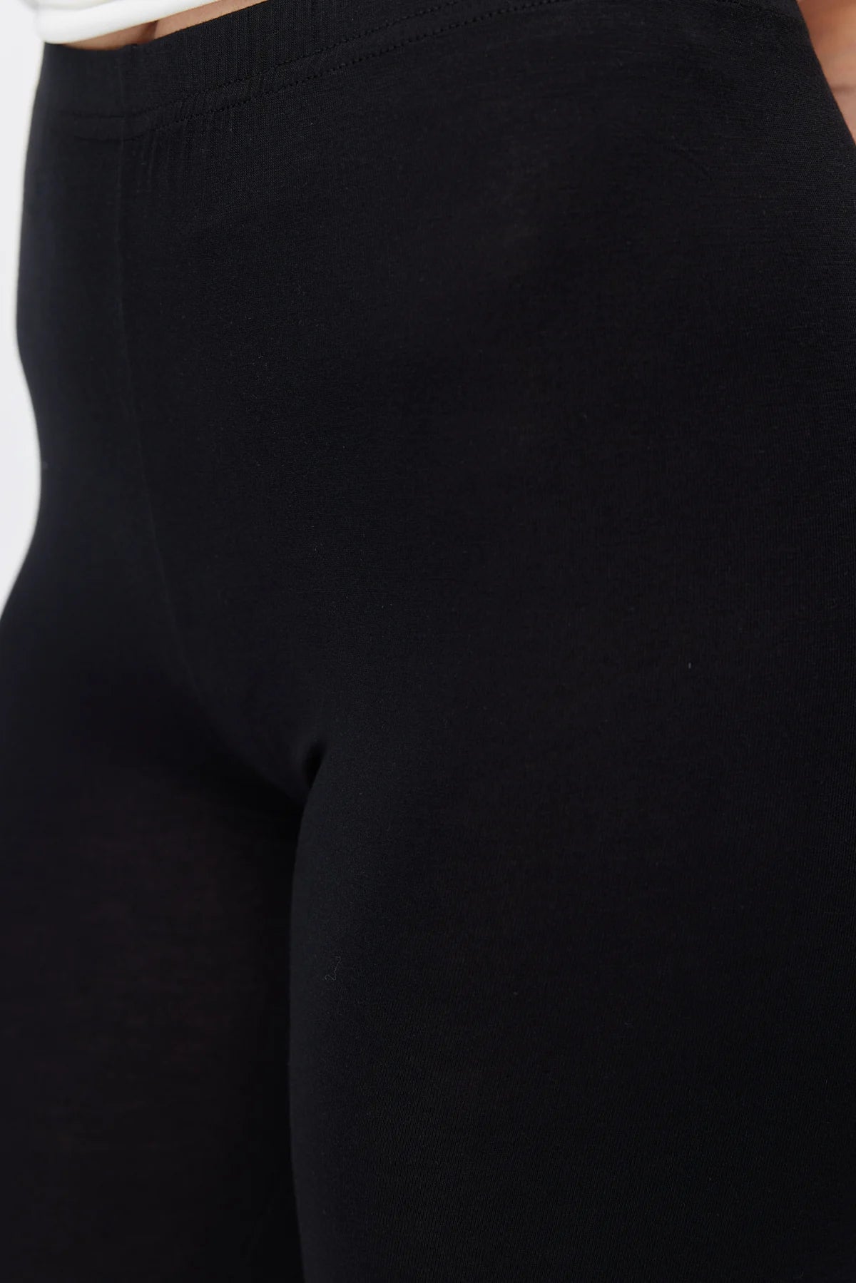 Women's Short Leggings