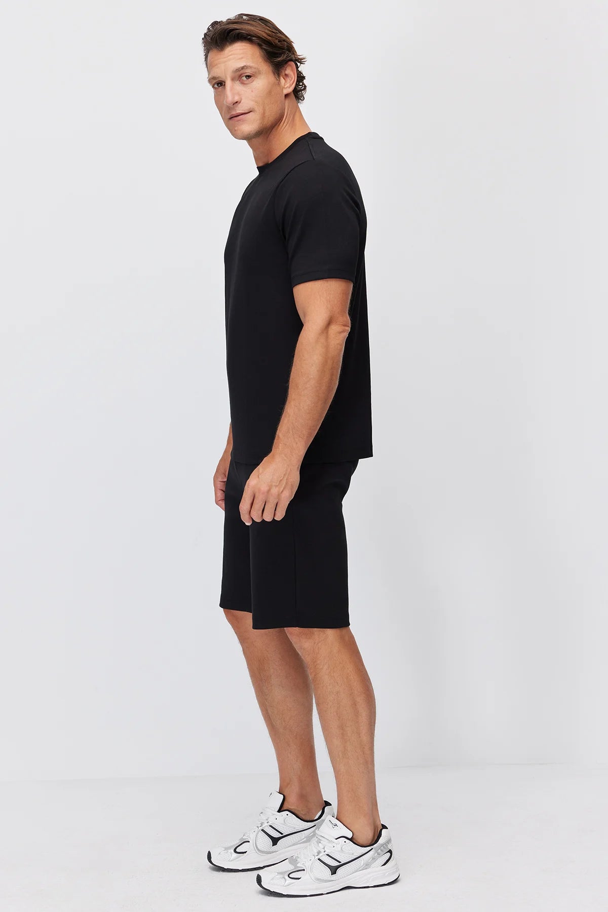 Men's Shorts with Elastic Waistband and Pockets