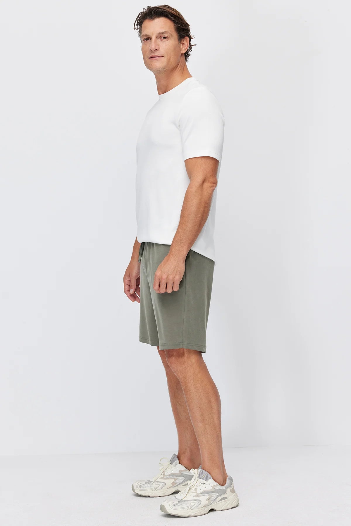 Men's Shorts with Elastic Waistband and Tie