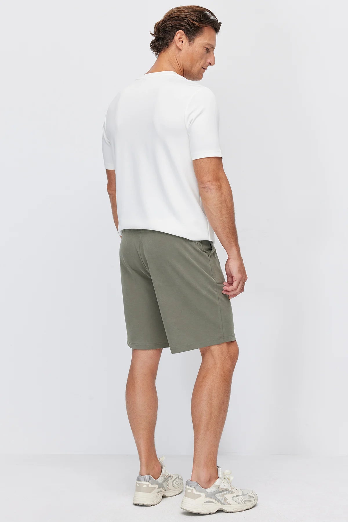 Men's Shorts with Elastic Waistband and Tie