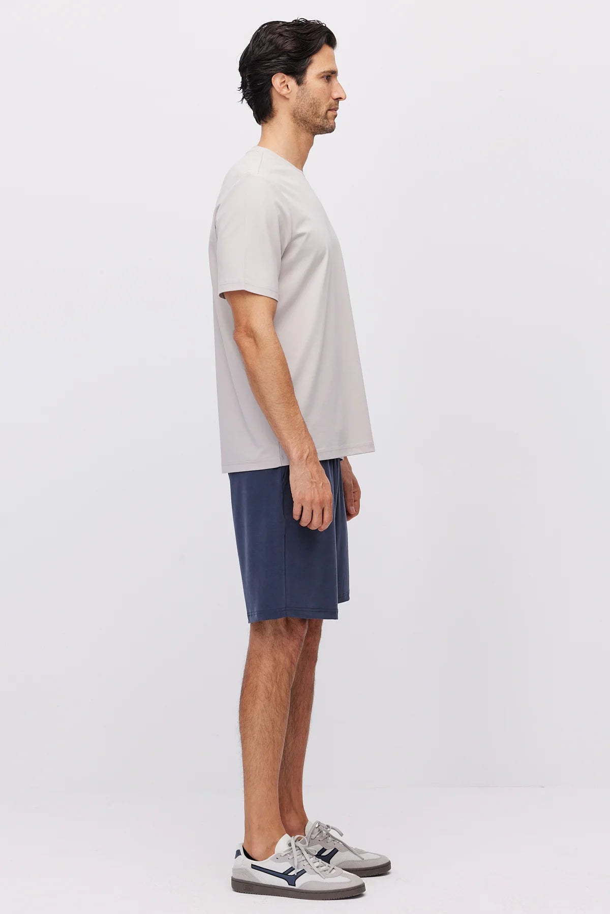 Men's Shorts with Elastic Waistband and Tie