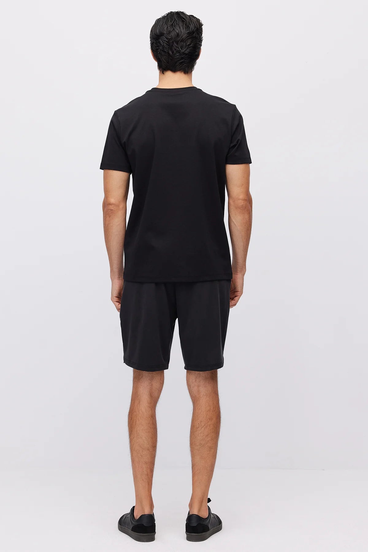 Men's Shorts with Elastic Waistband and Tie