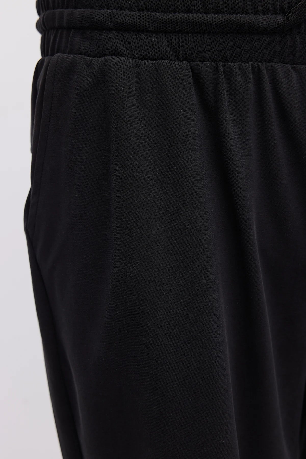 Men's Shorts with Elastic Waistband and Tie