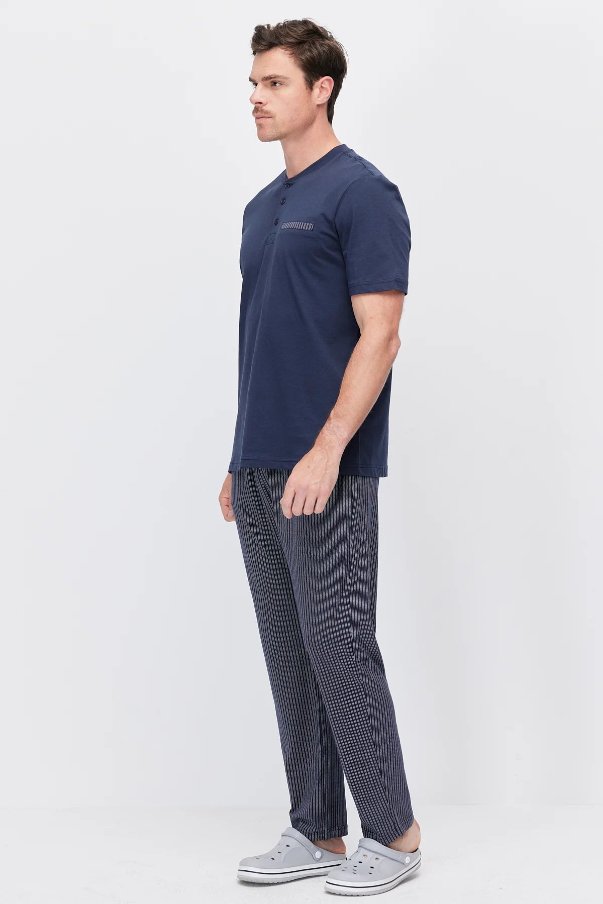 Men's Short-Sleeved Striped Pajama Set