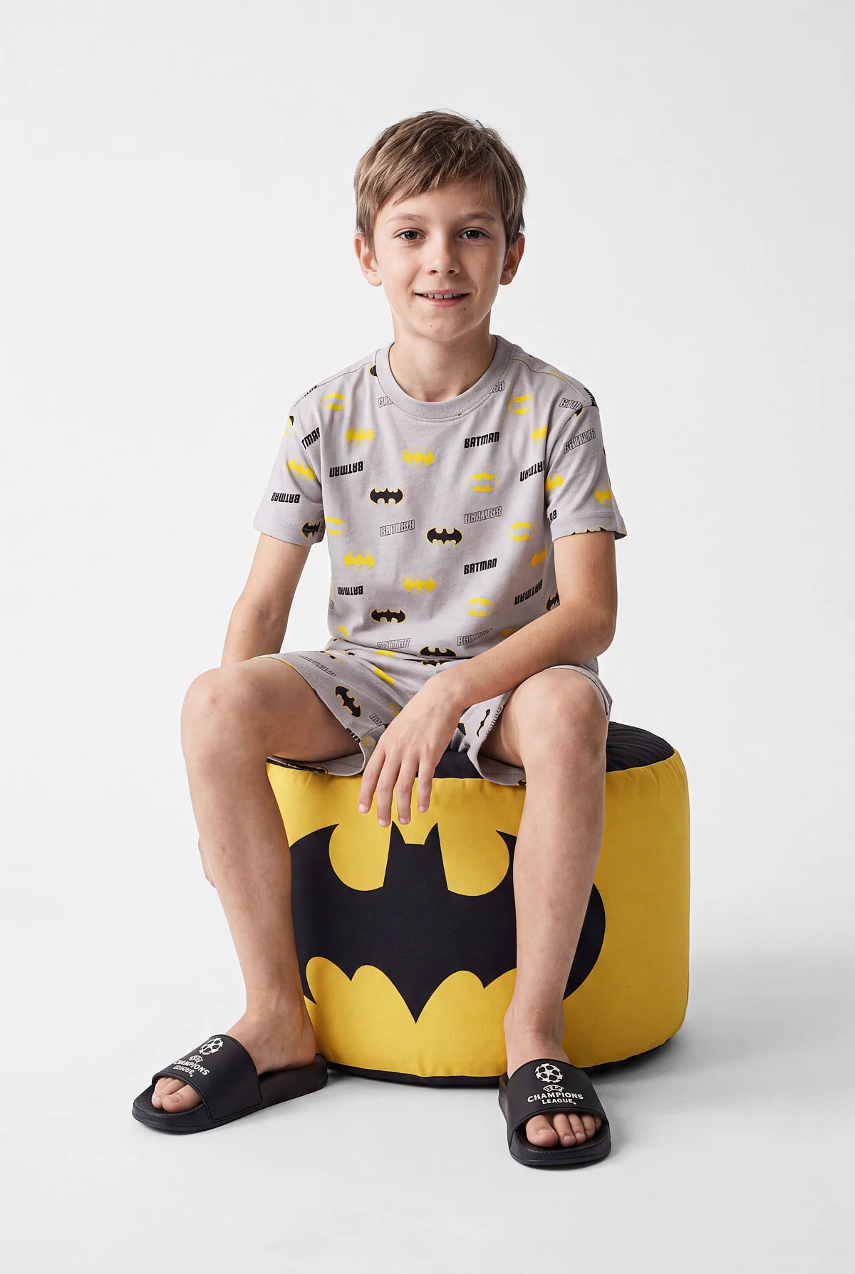 Erkek Çocuklar İçin Baskılı Pijama Takımı