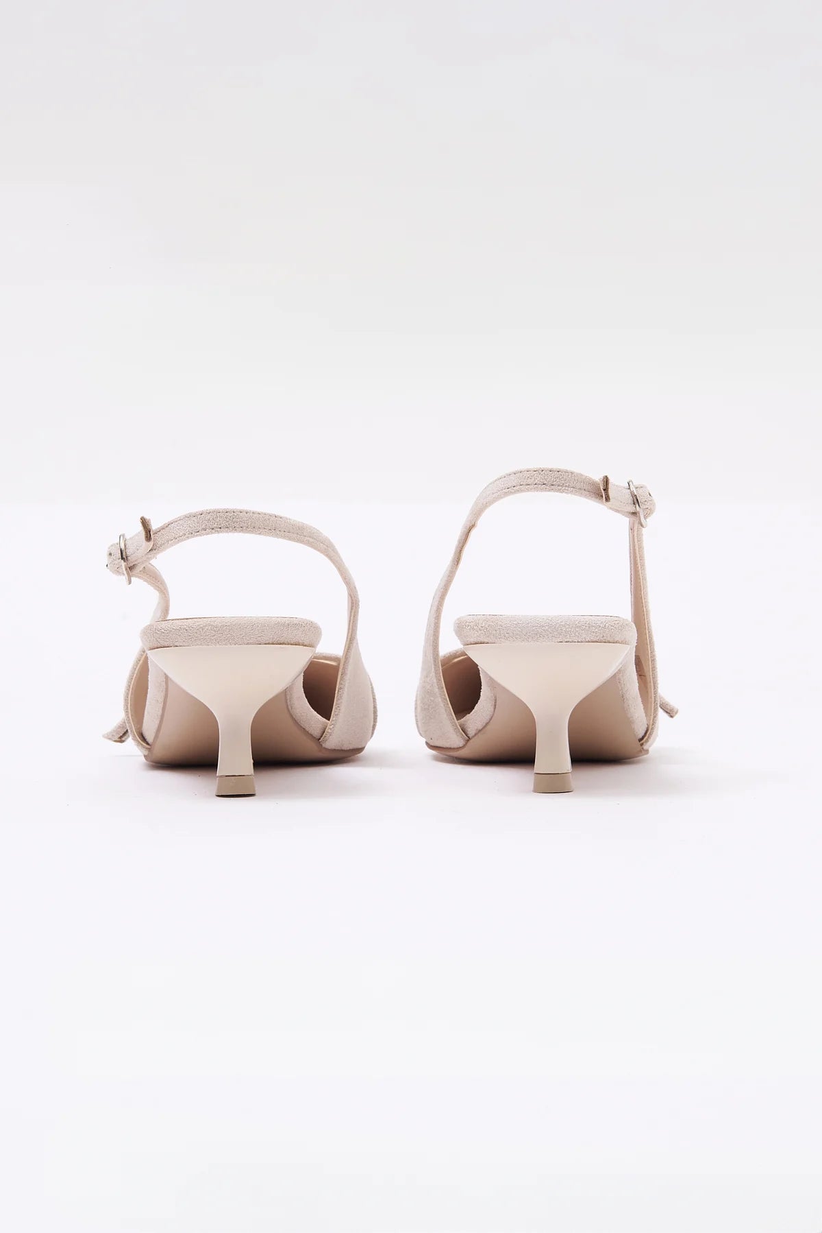 Women's Low-Heeled Shoes