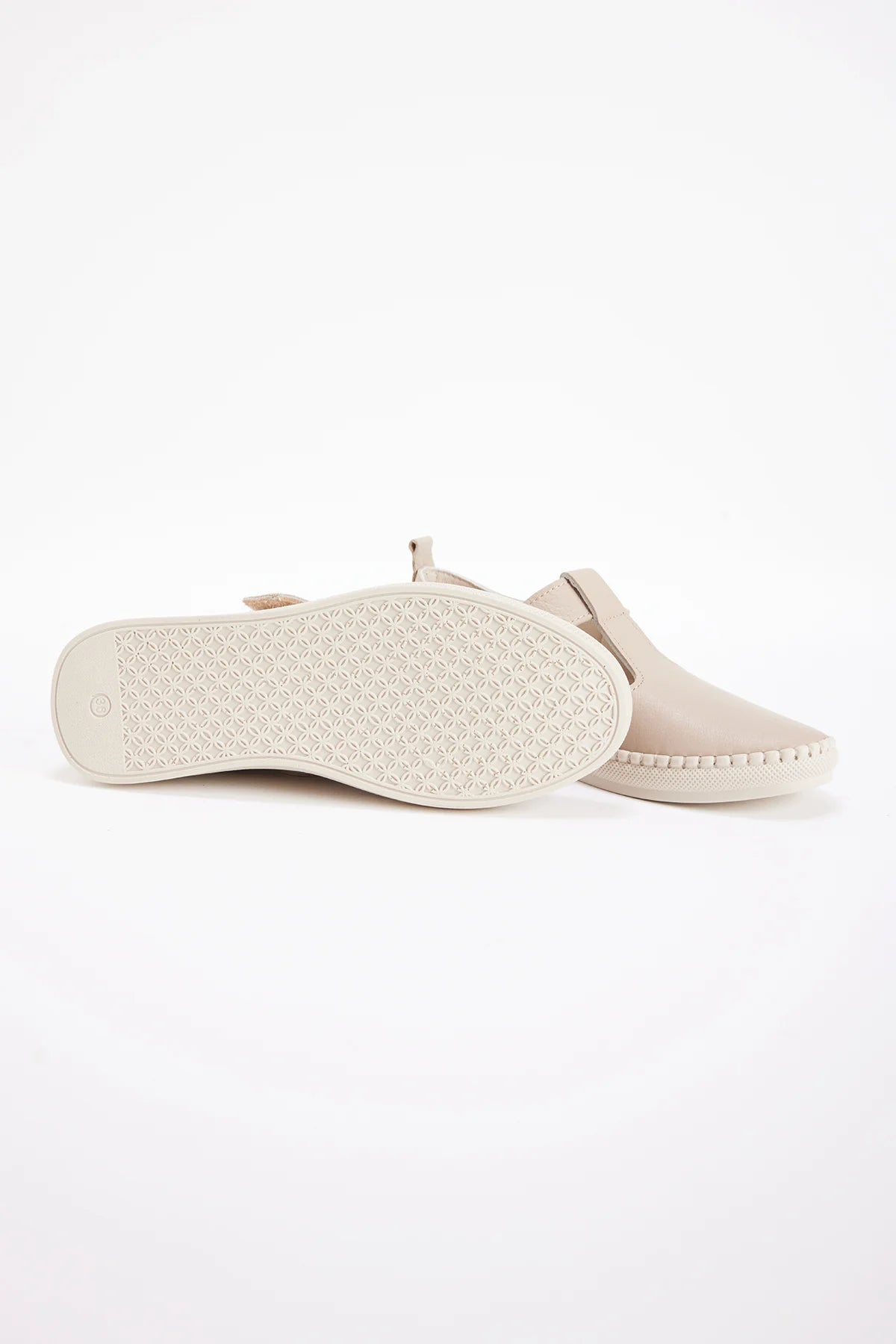 Women's Velcro T-Strap Ballerinas