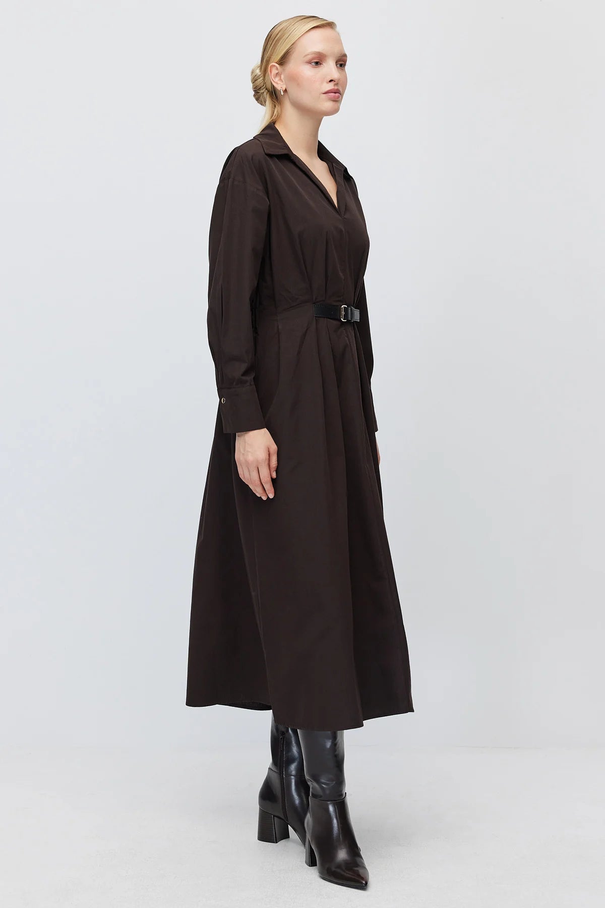 Women's Belted Classic Collar Long Poplin Dress