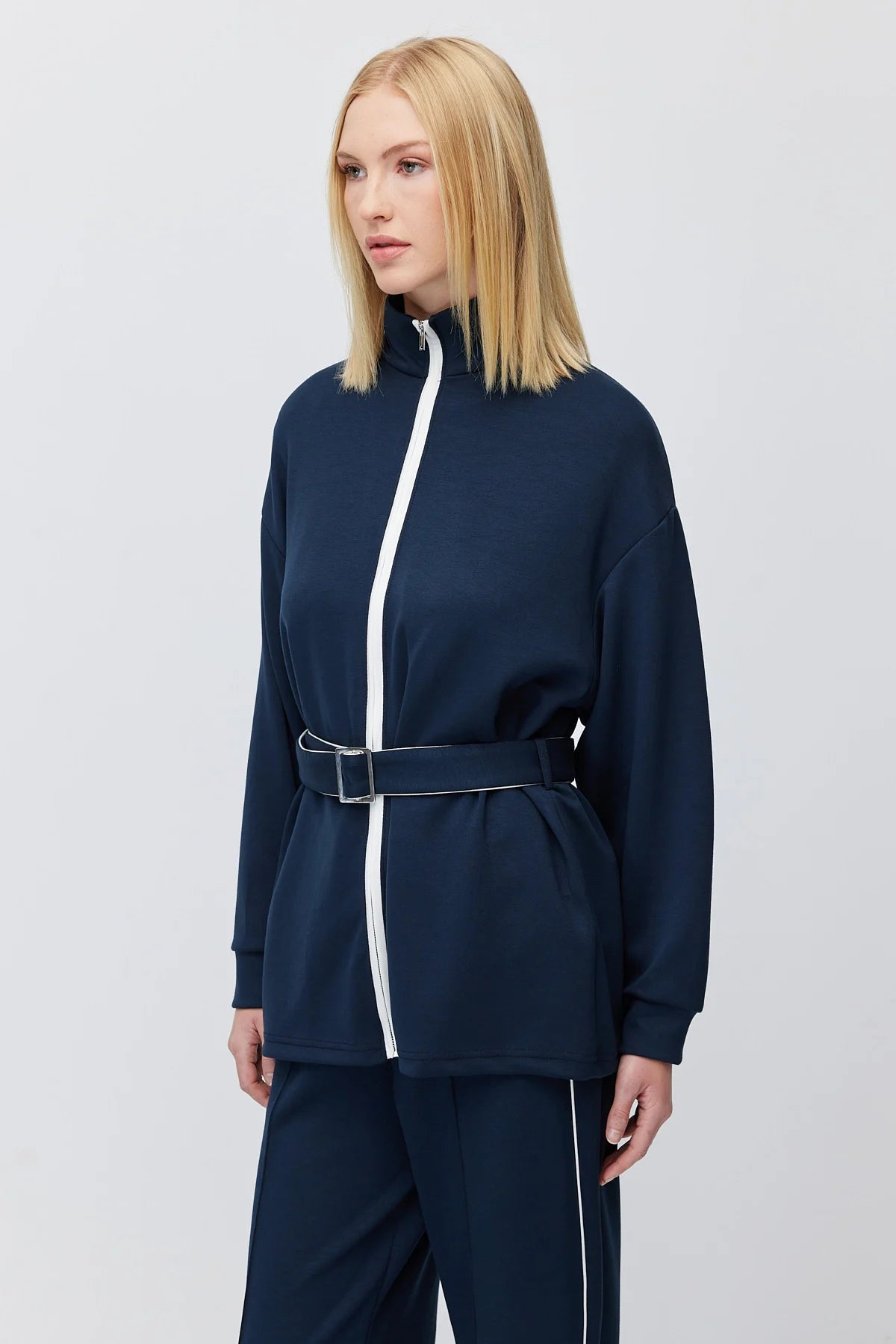 Kadın Beli Kemerli Dik Yaka Sweatshirt