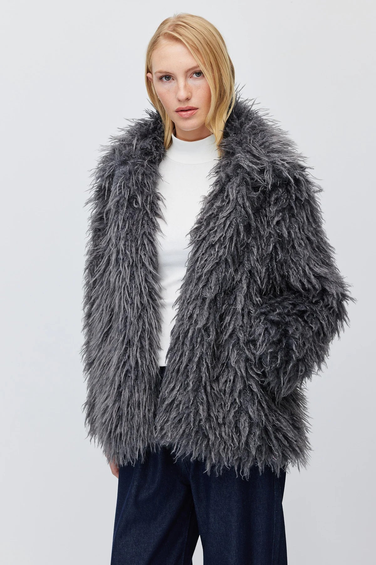 Women's Plush Fur Coat