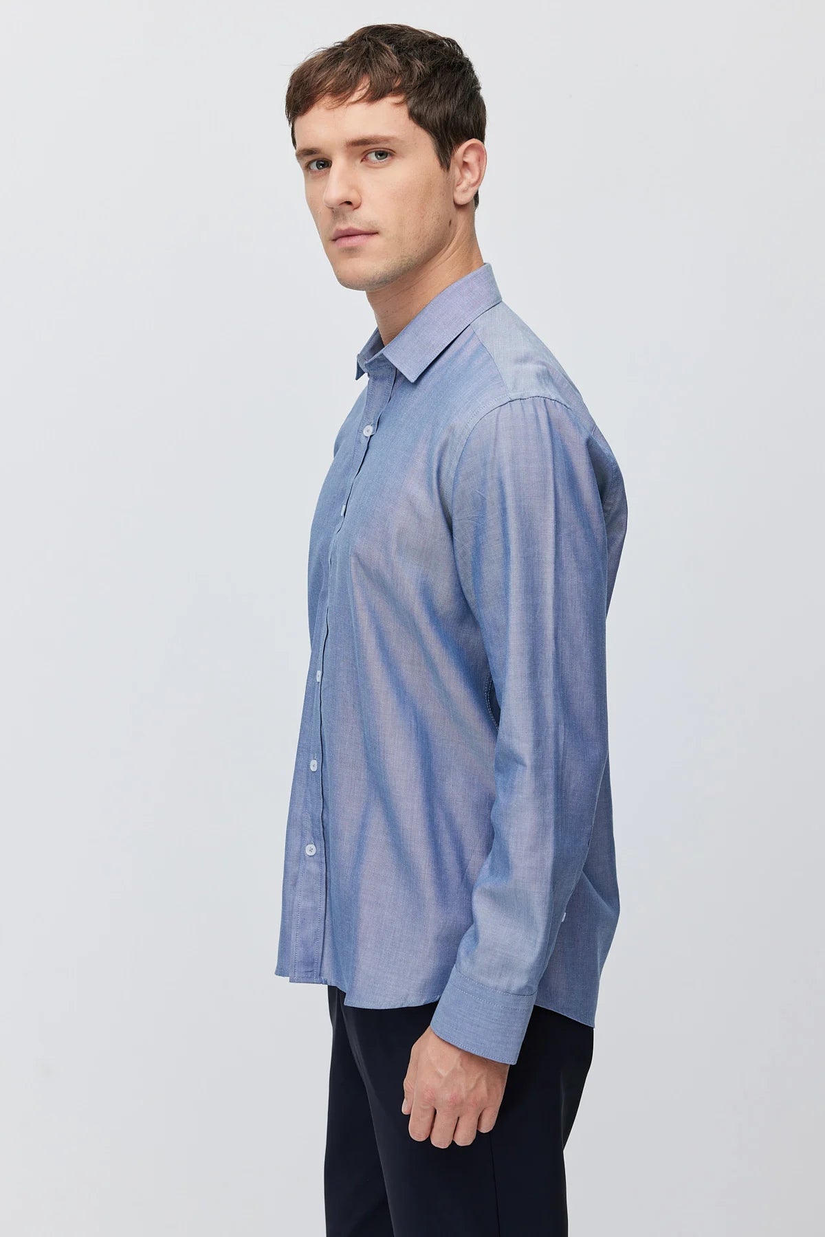 Men's Solid Color Regular Fit Long-Sleeve Shirt