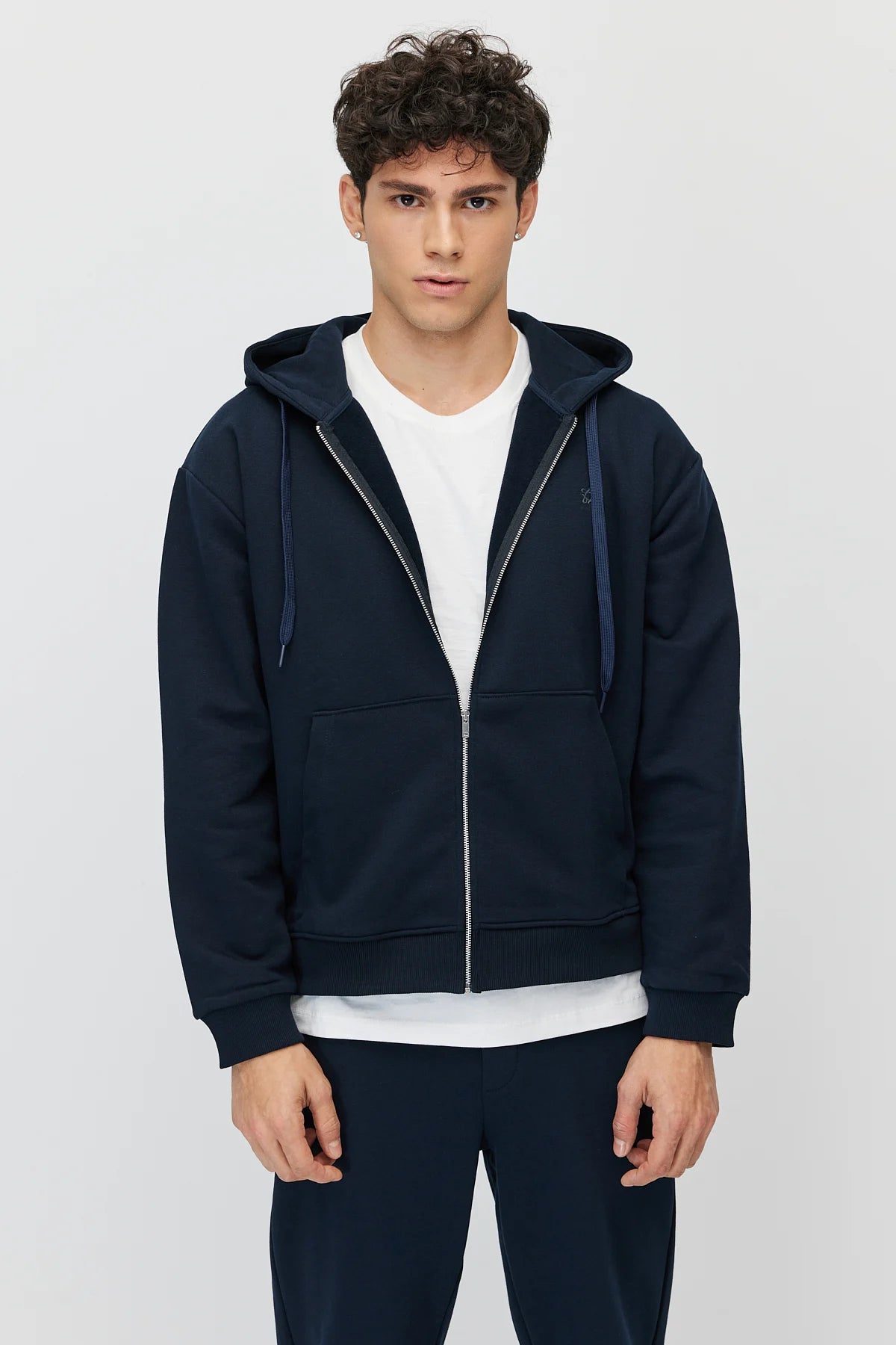 سترة رجالية بسحاب