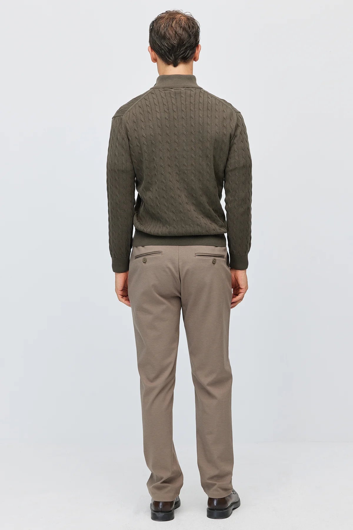 Men's Regular Straight Leg Trousers