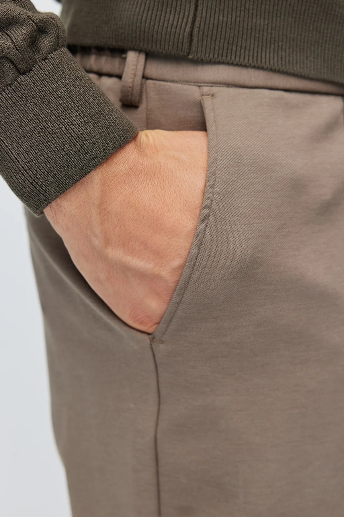Men's Regular Straight Leg Trousers