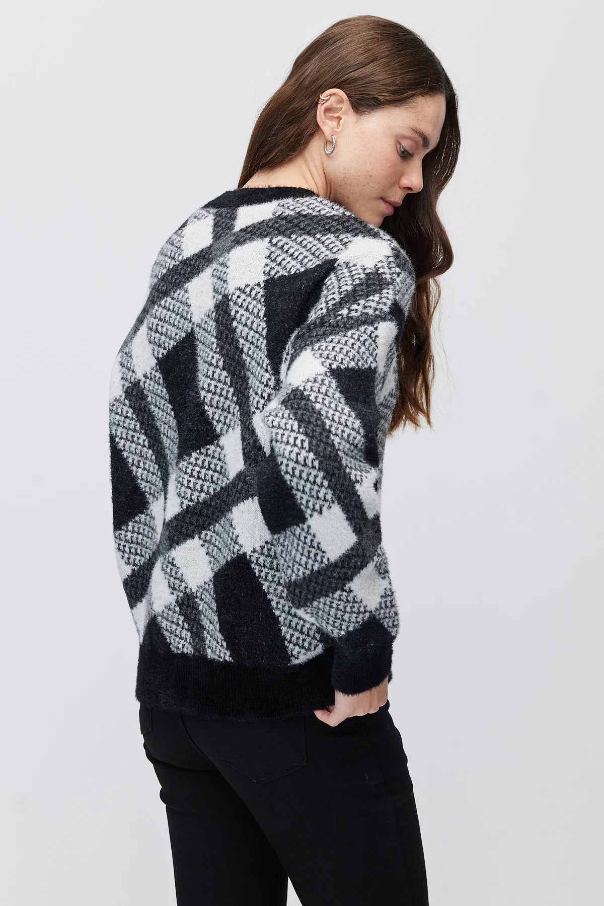 Women's Plaid Crew Neck Knit Sweater