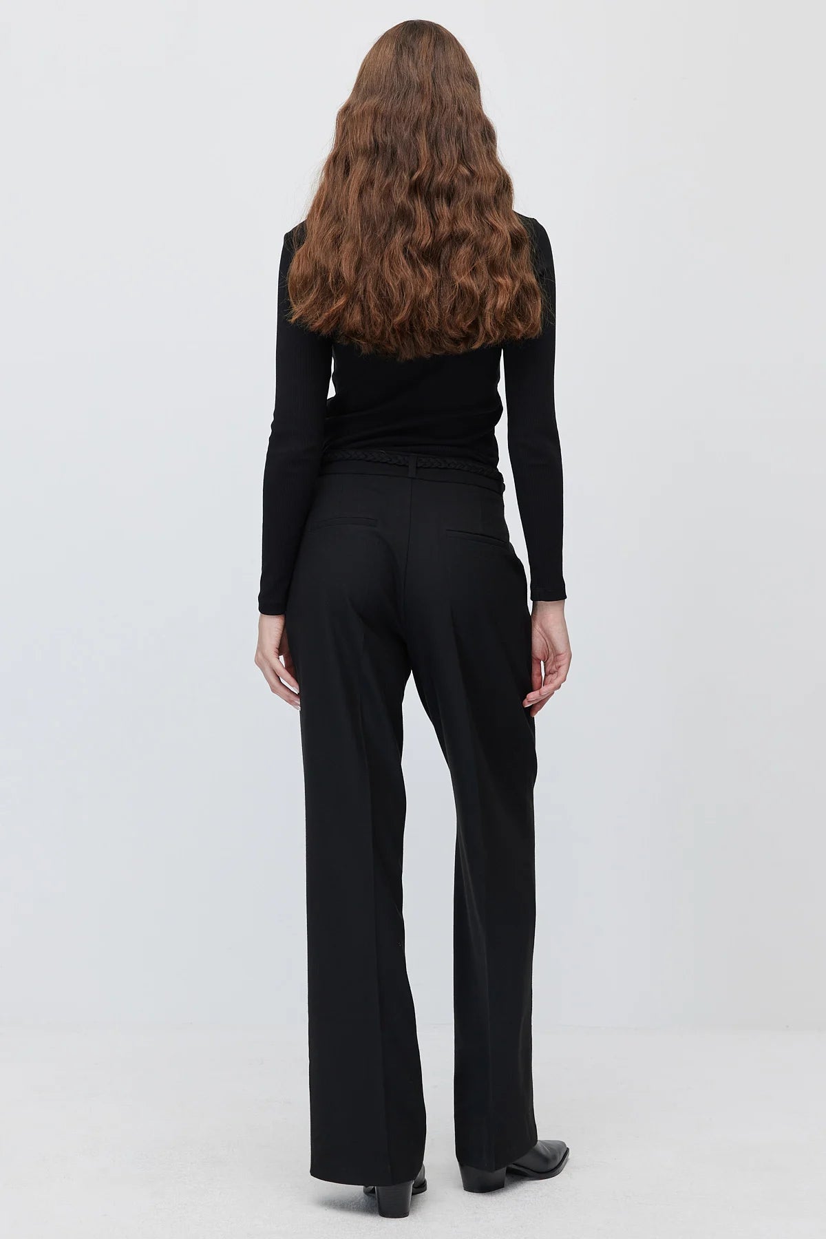 Women's high-waisted trousers with a braided belt detail