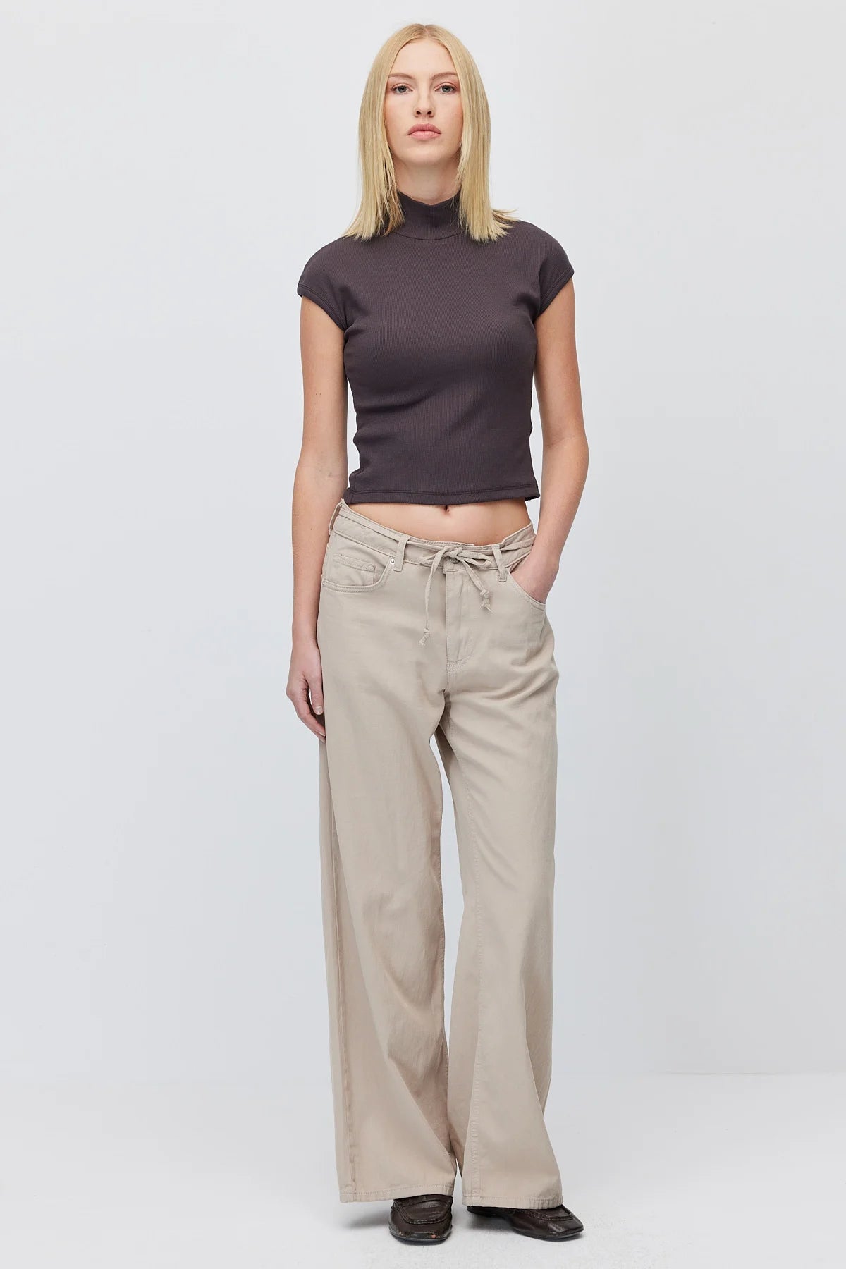 Women's Belted Denim Jeans