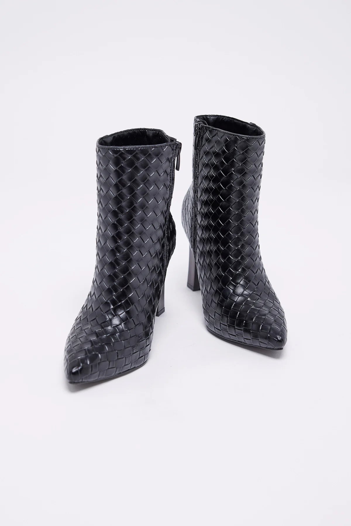 Printed leather women's knitted textured pointed toe heeled boots