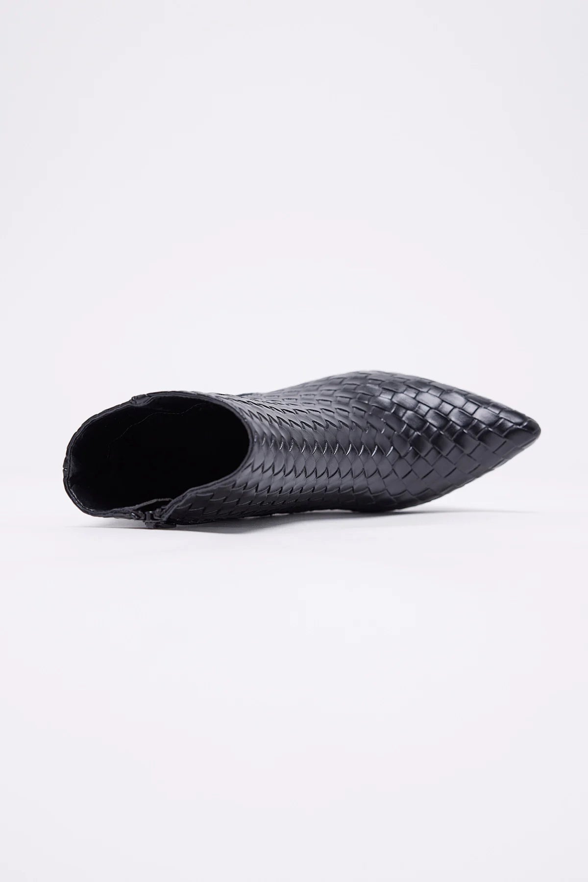 Printed leather women's knitted textured pointed toe heeled boots