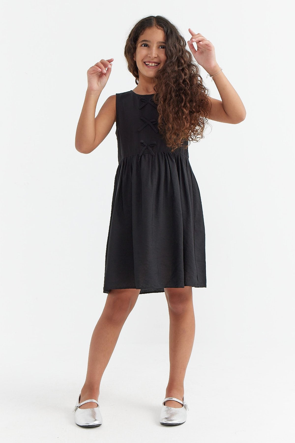 Girl's Ribbon Detailed Dress