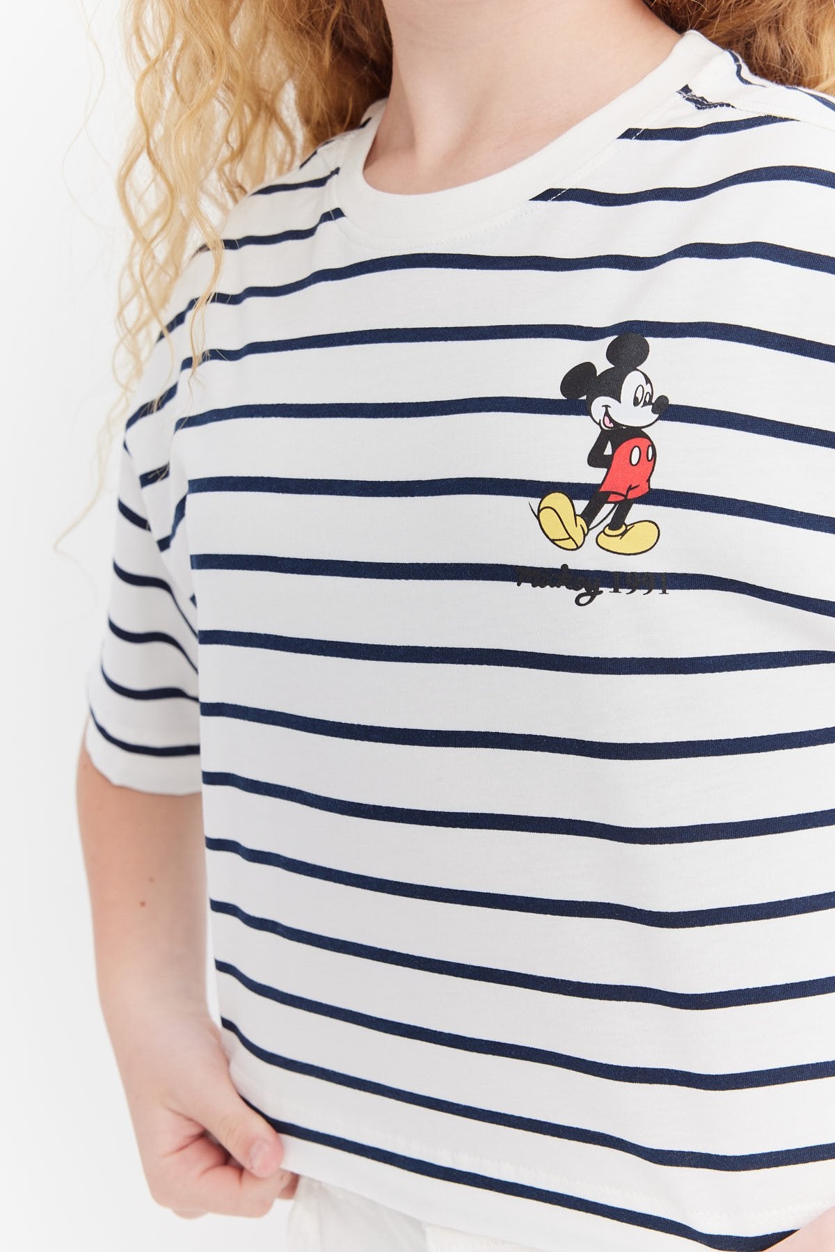 Girl's Striped Patterned T-shirt