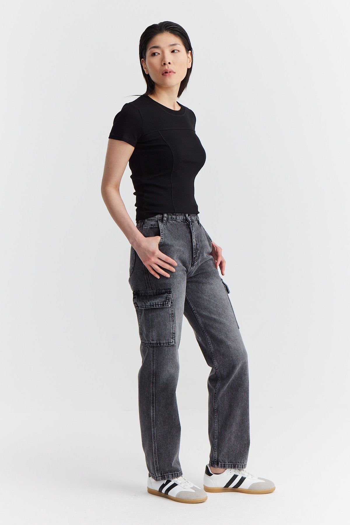 Women's High Waist Straight Leg Cargo Pants with Pockets