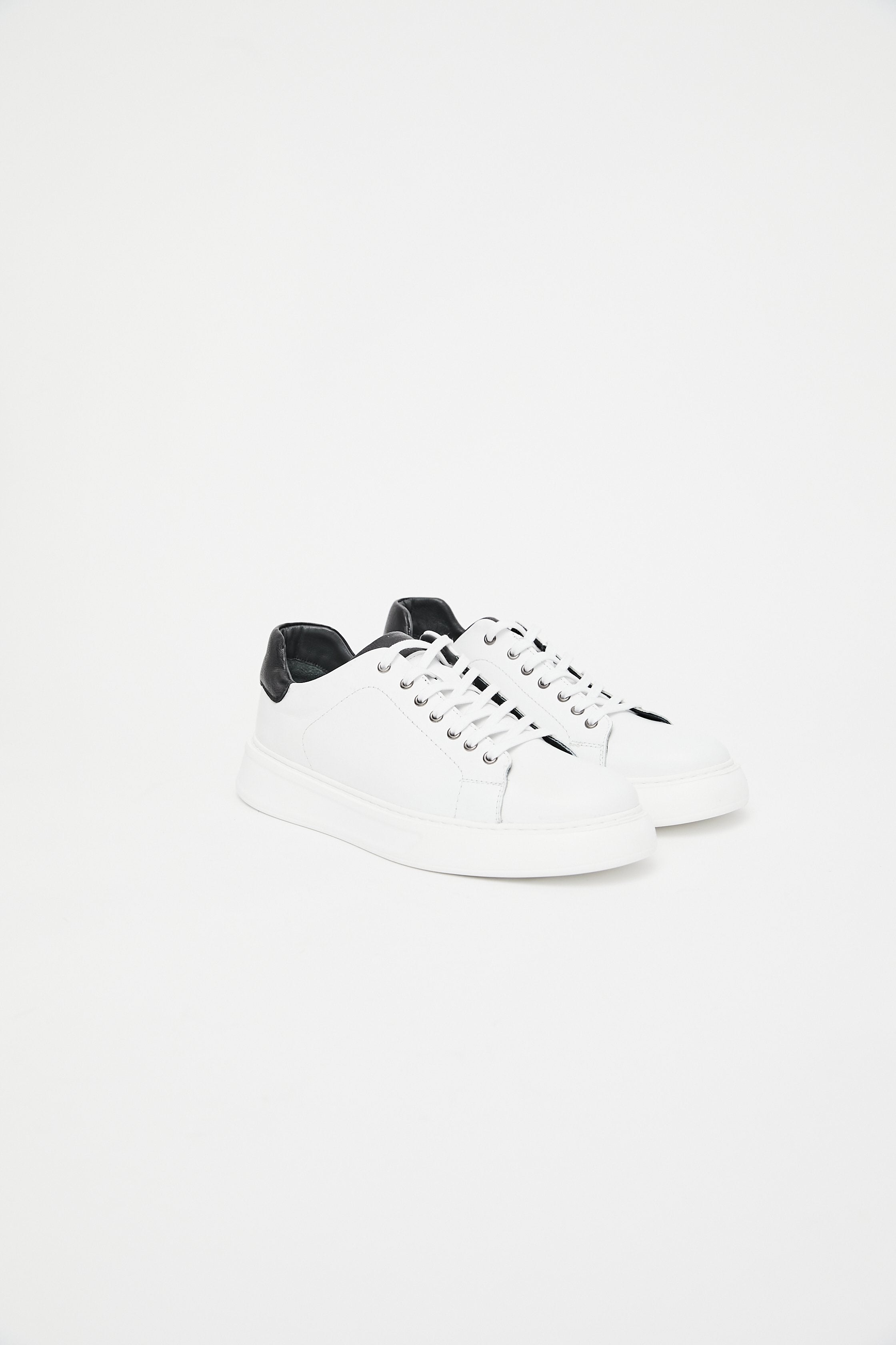 Leather Casual Shoes with Stitching Details