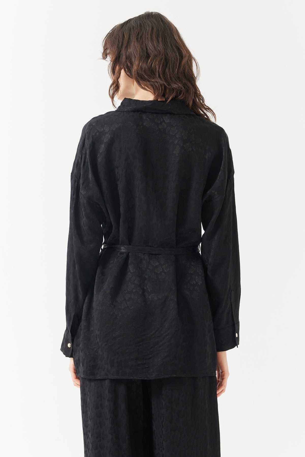 Women's Patterned Belted Shirt