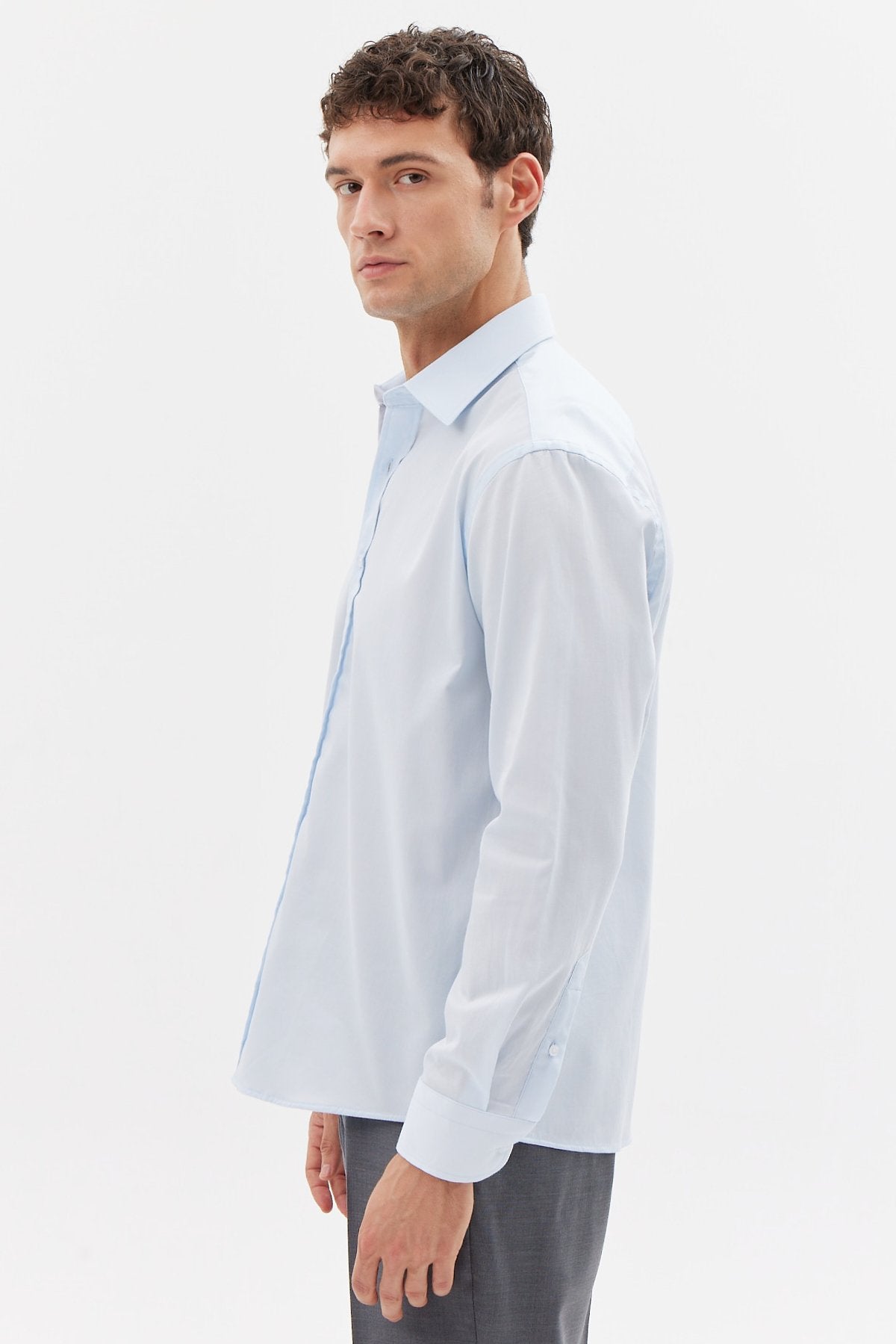 Men's Classic Regular Fit Shirt