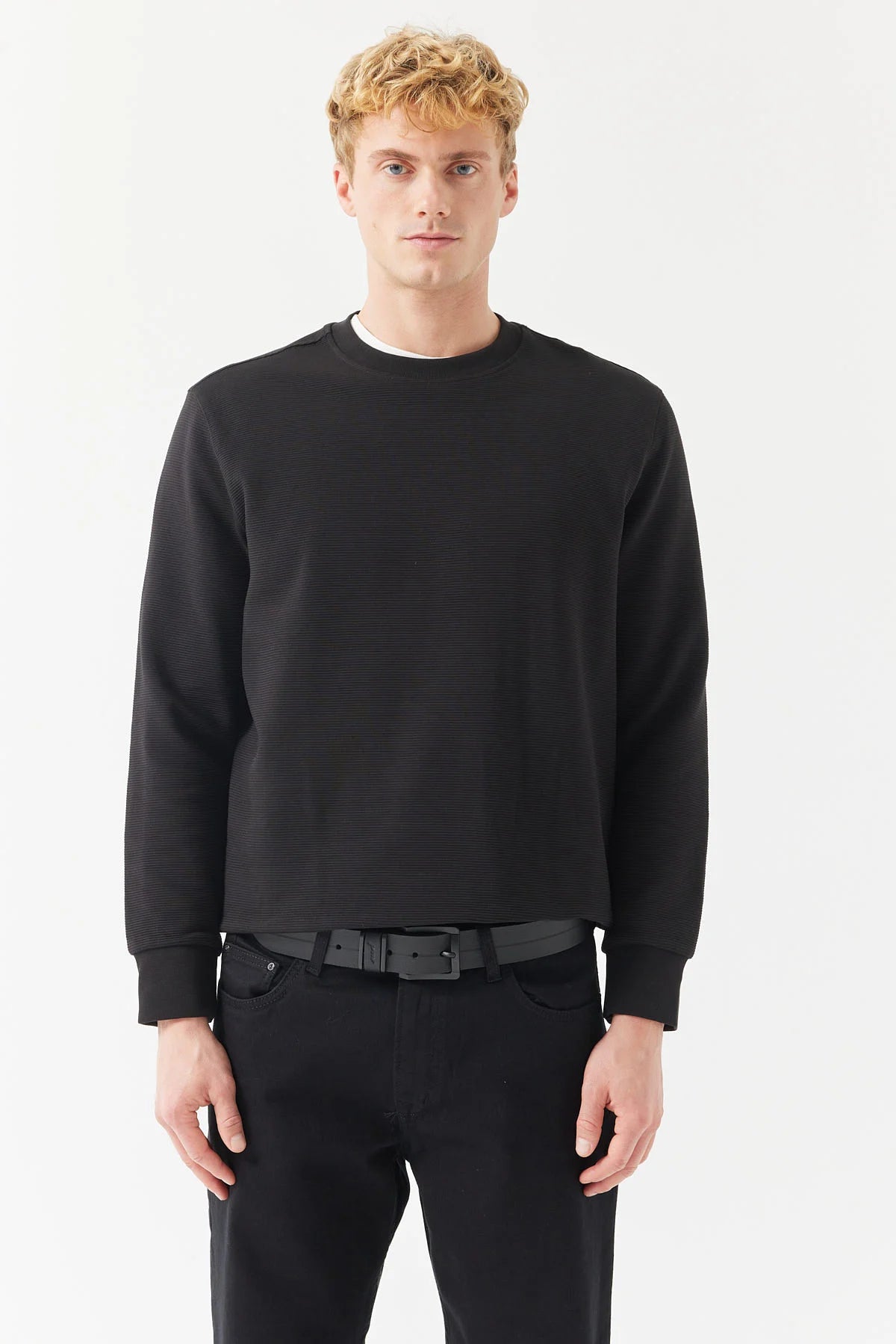 Men's Basic Sweatshirt