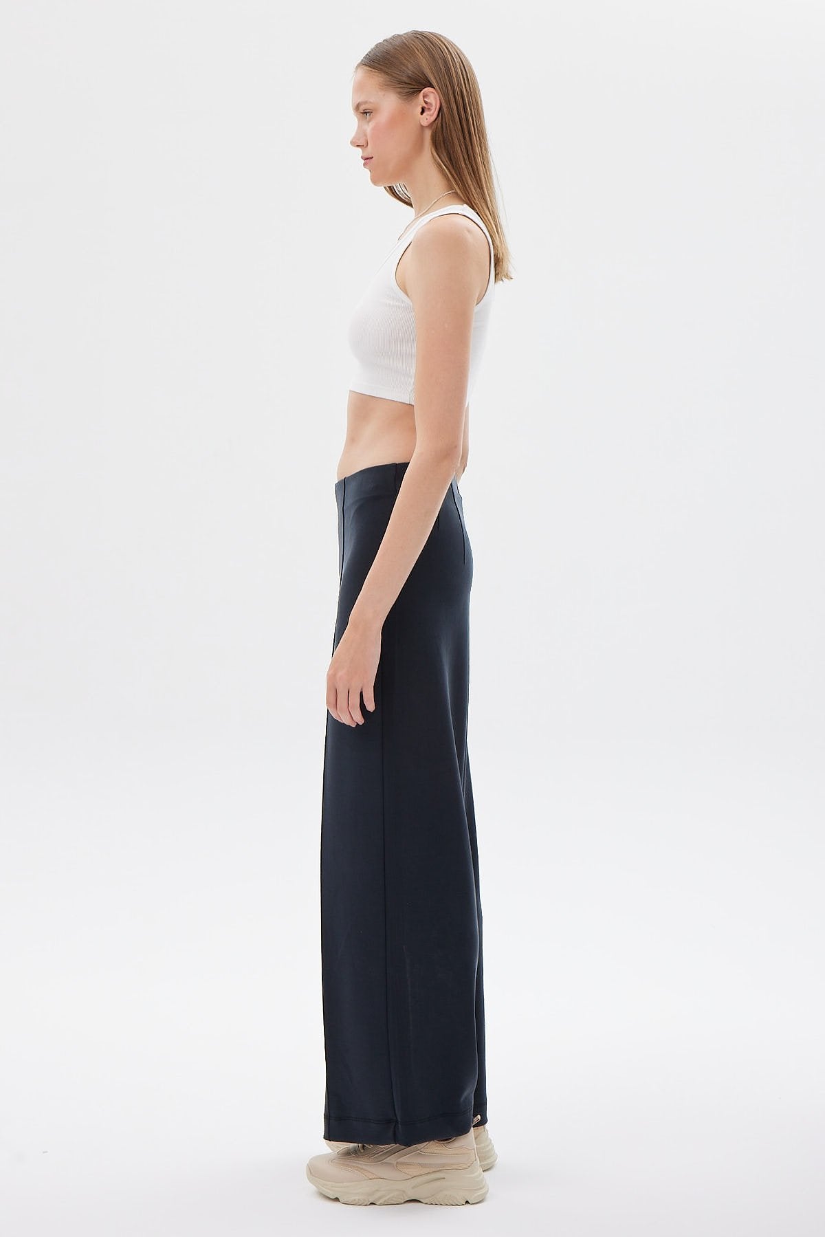 Women's Soft Texture Stitched Detail Trousers