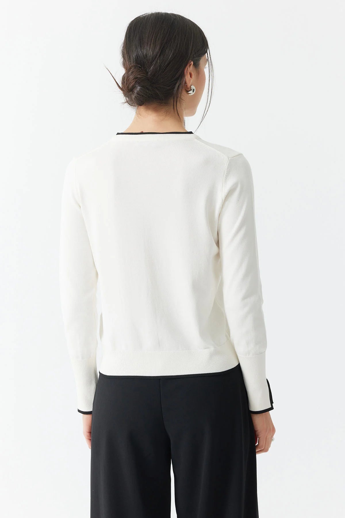 Women's Buttoned Knit Cardigan