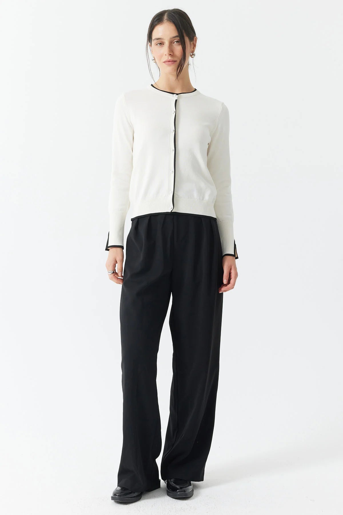 Women's Buttoned Knit Cardigan