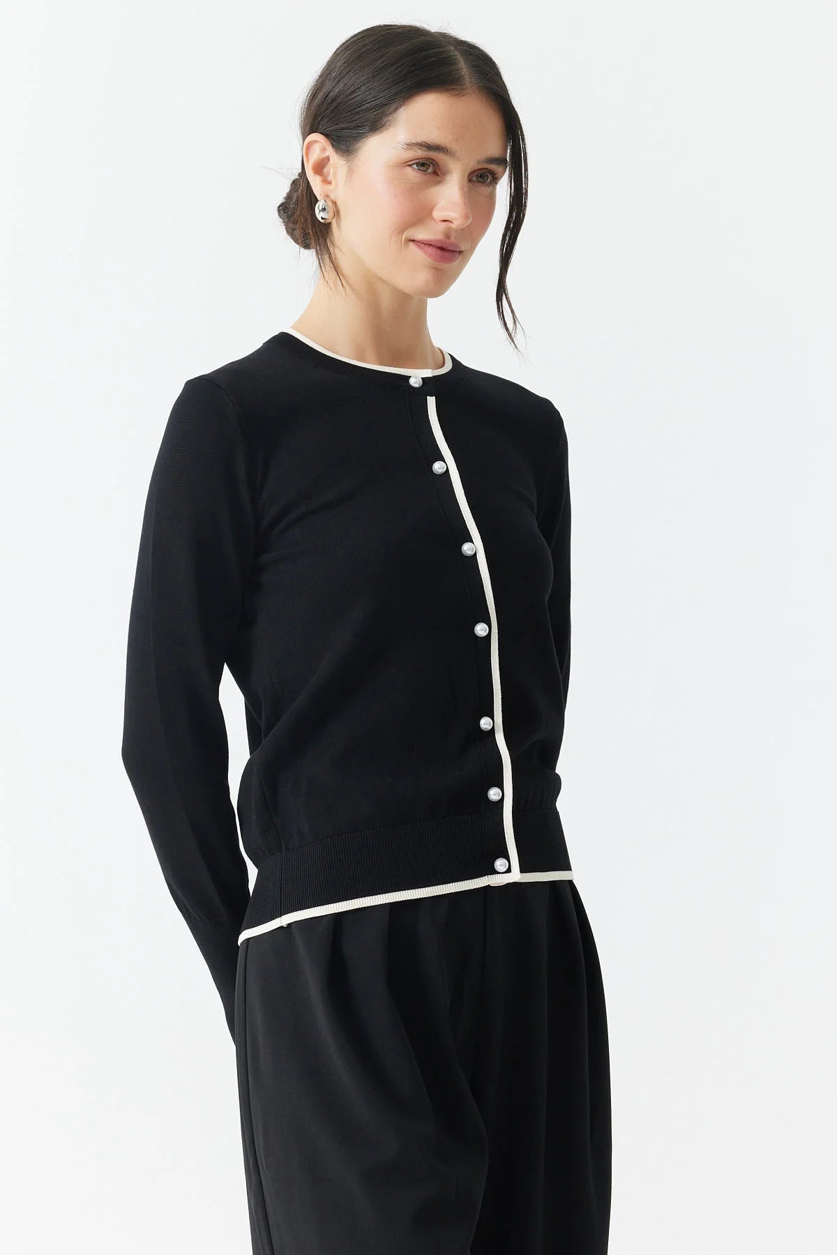 Women's Buttoned Knit Cardigan