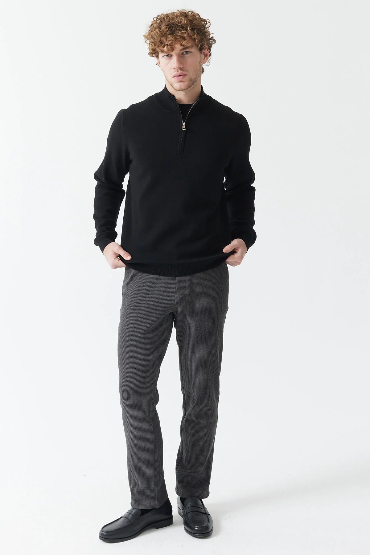 Men's Zip-Up Stand-Up Collar Knit Sweater