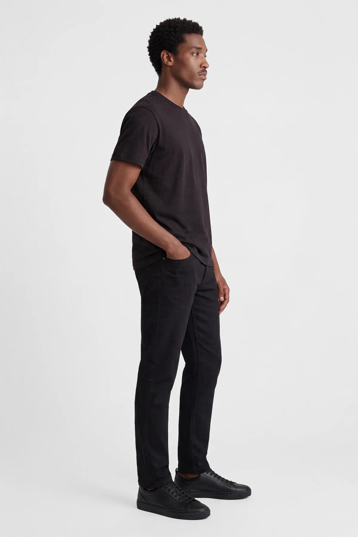 MEN'S REGULAR JEANS
