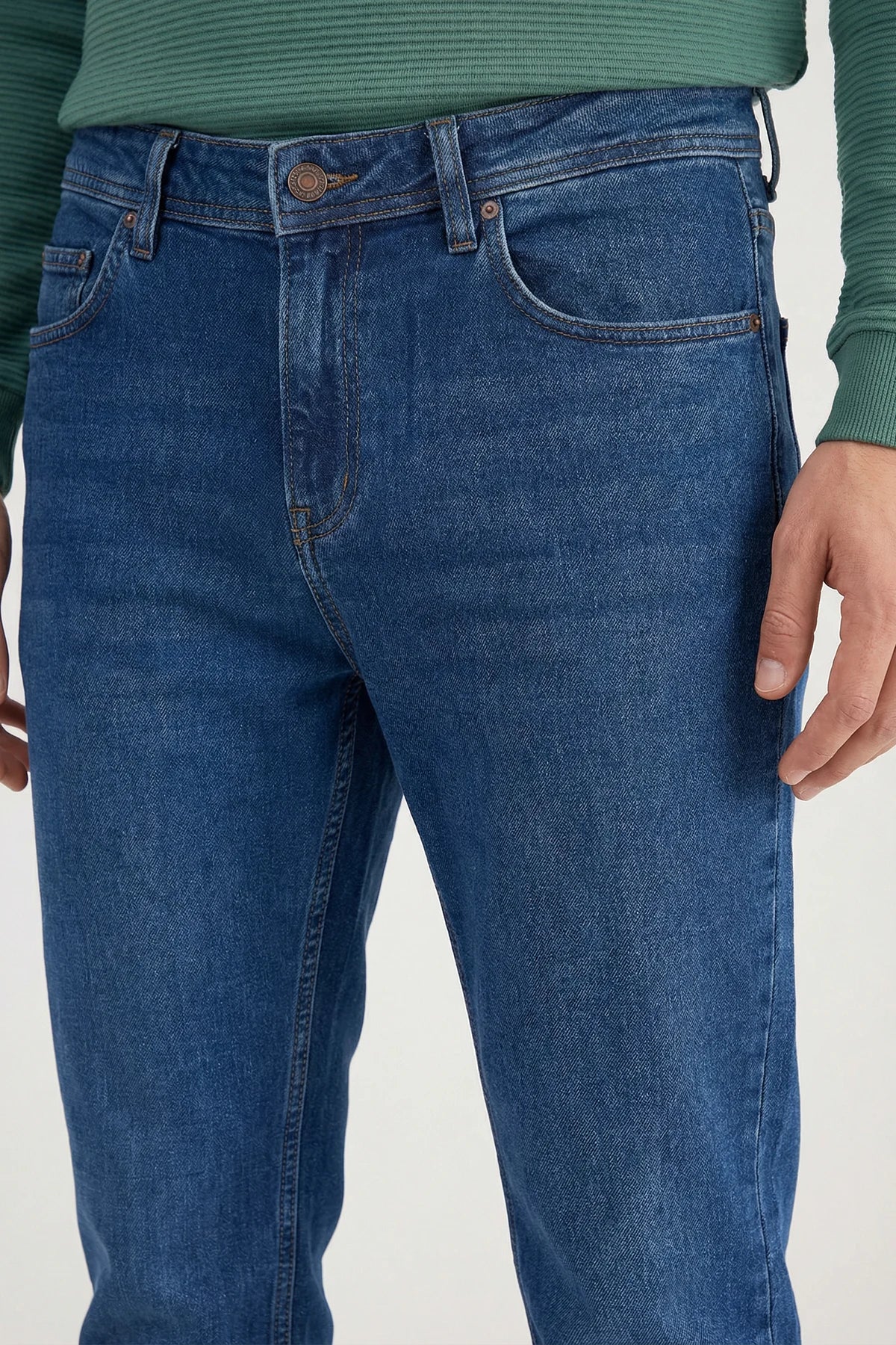 Men's Regular Jeans