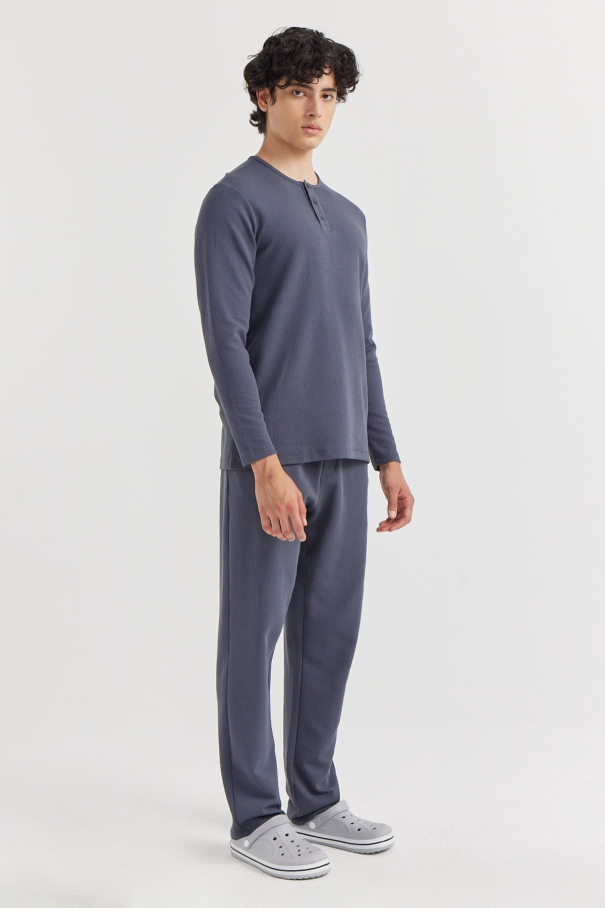 Men's Long Sleeve Textured Pajama Set