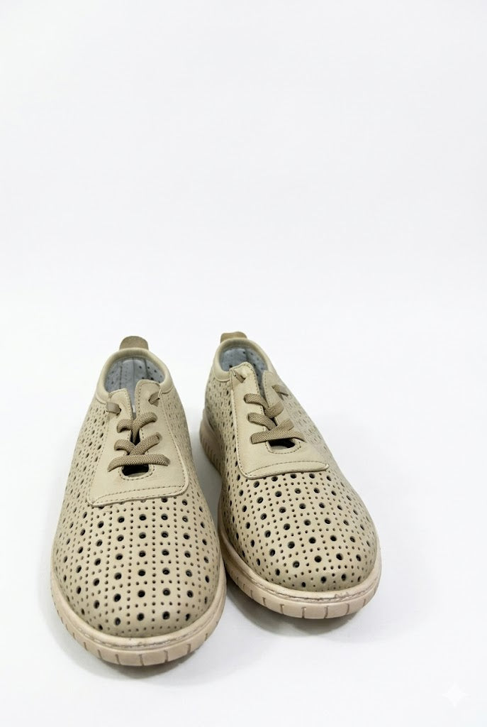 CLASSIC SHOES