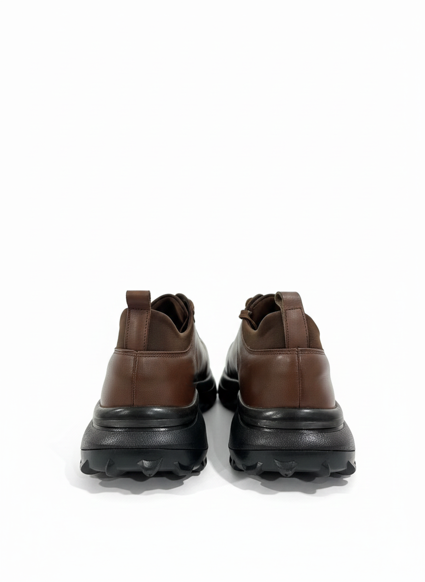 CASUAL SHOES