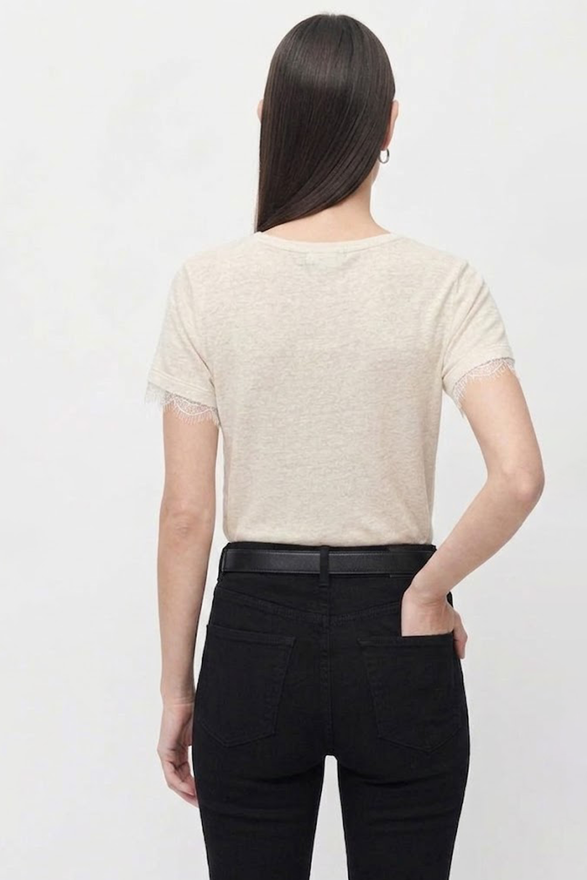 BUSEM WOMEN T-SHIRT