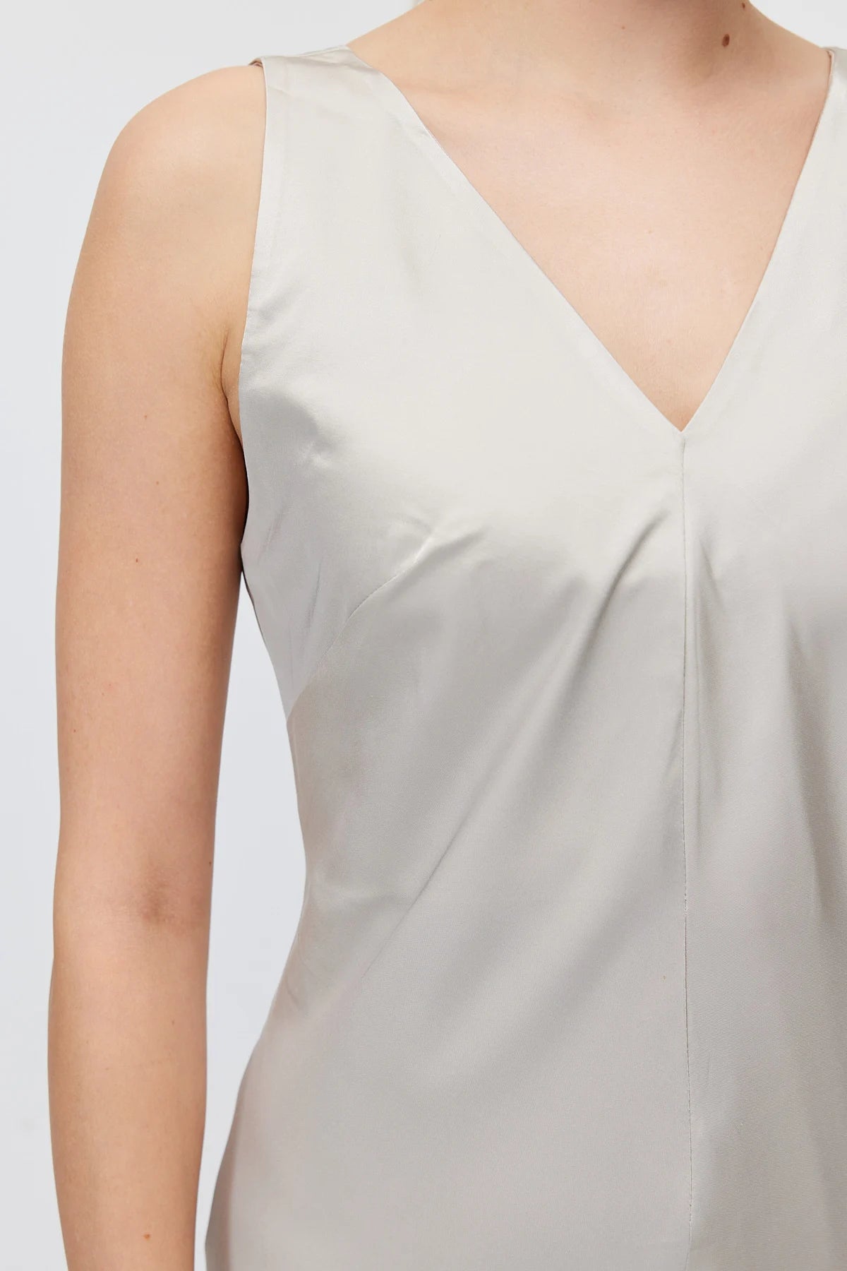 Women's V-Neck Sleeveless Satin Long Dress