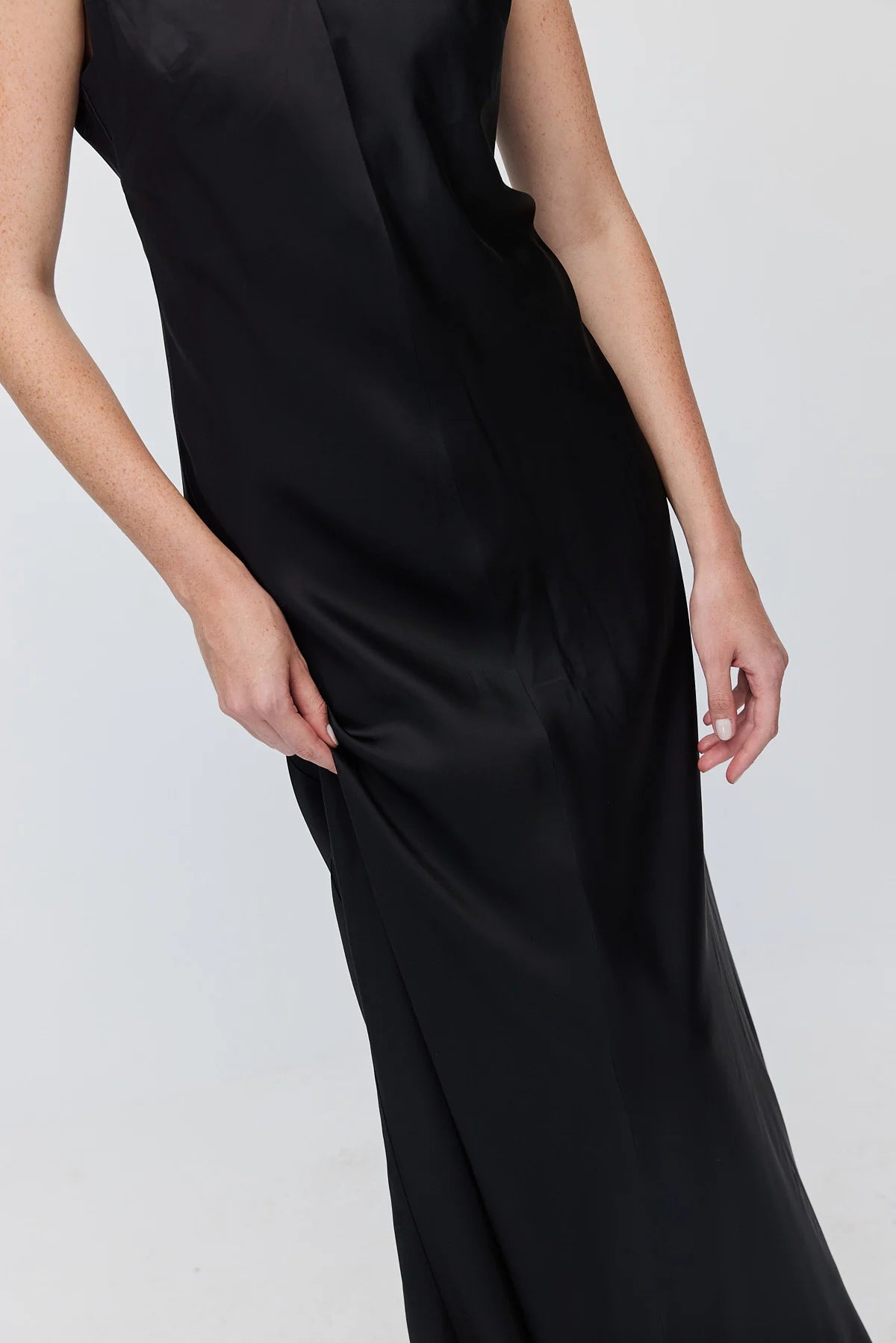 Women's V-Neck Sleeveless Satin Long Dress