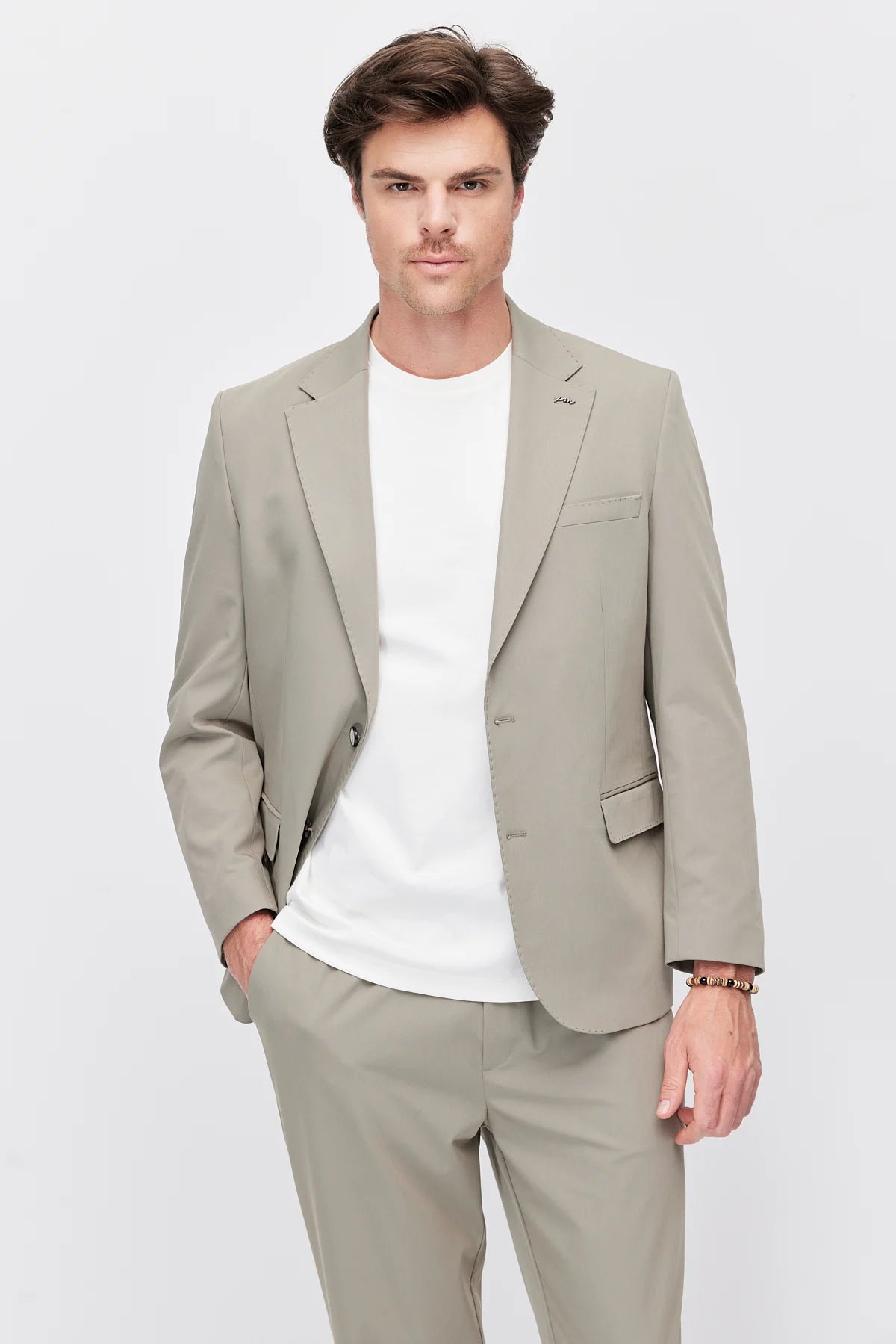 Men's Classic Fit Jacket